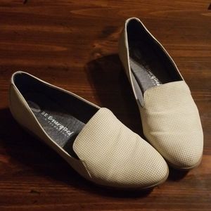 Dr Scholl's Be energized Foam Tech. Dawned Shoes